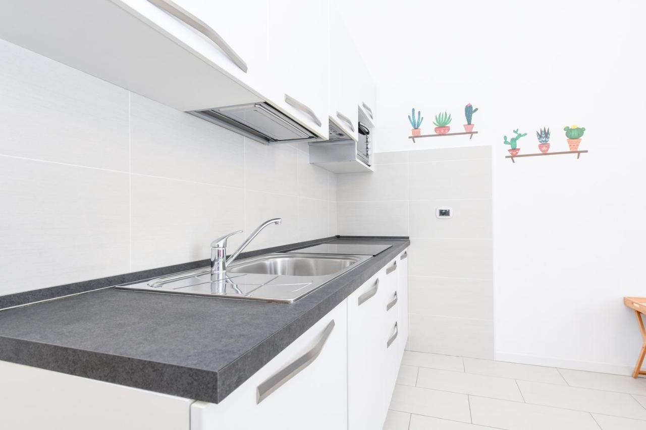 Sail Home - Apartments For Wind Lovers Campione del Garda Exterior photo